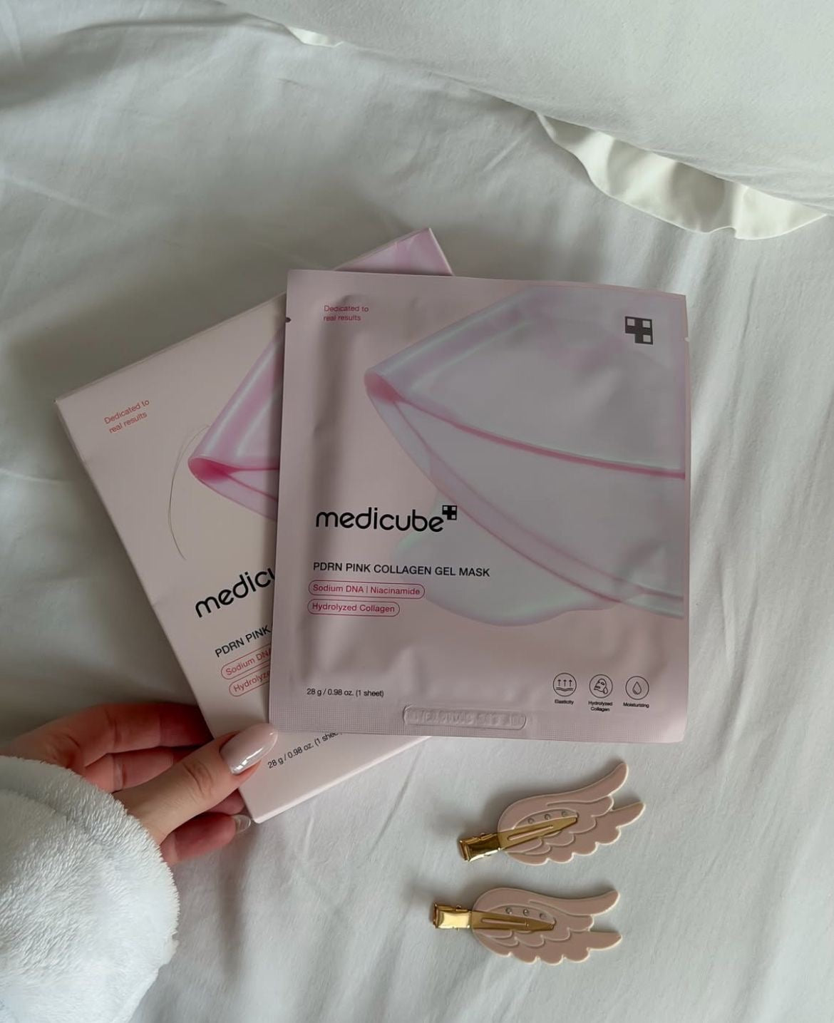 Medicube Pink Collagen Gel Mask
