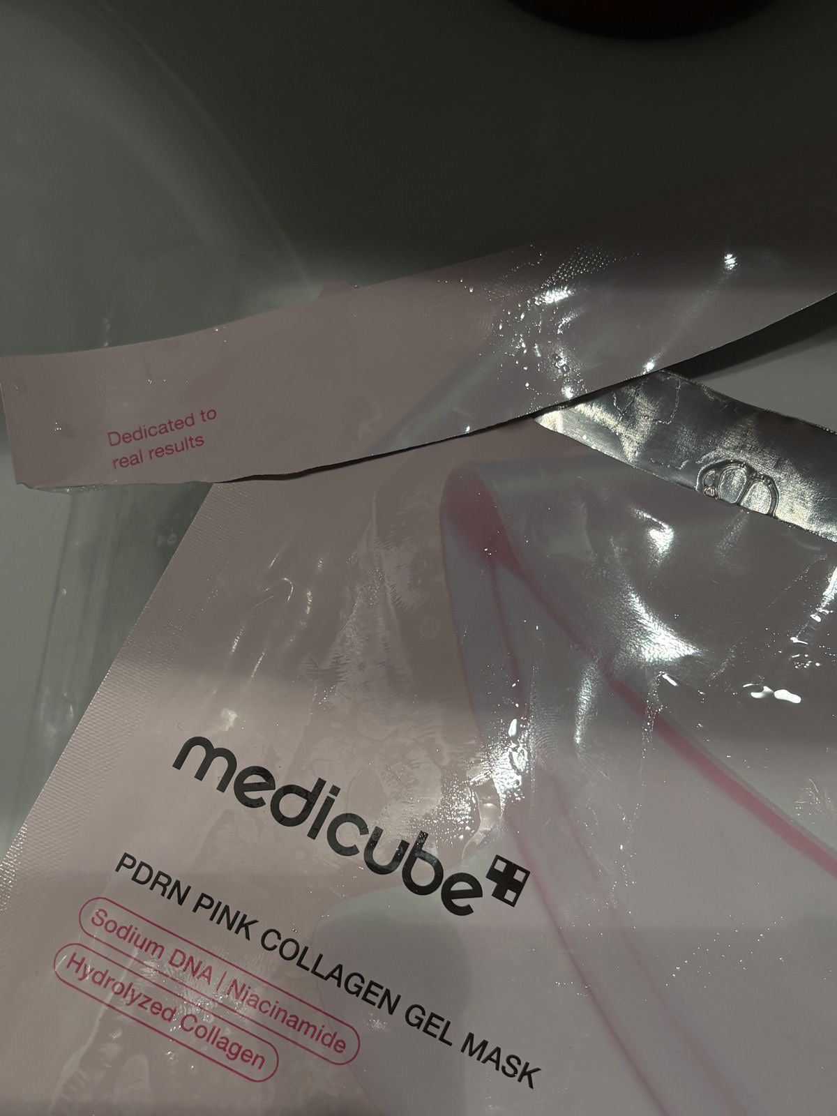 Medicube – Pink Collagen Gel Mask 4шт